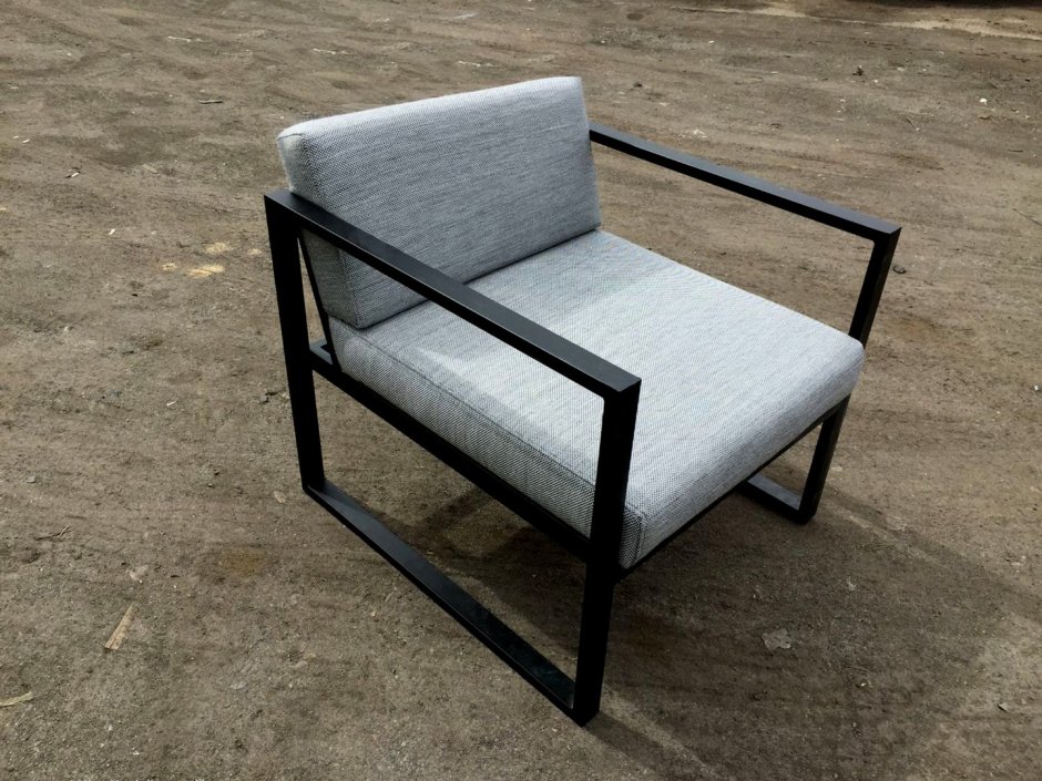 Никарт брионий стул