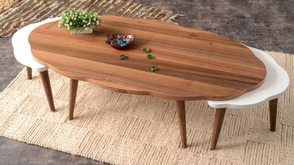 Кофейный столик на природе