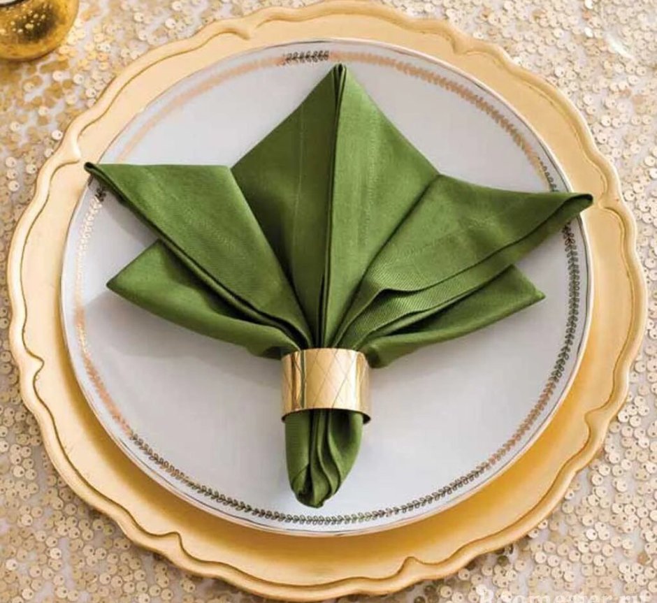 Салфетки для сервировки стола бумажные