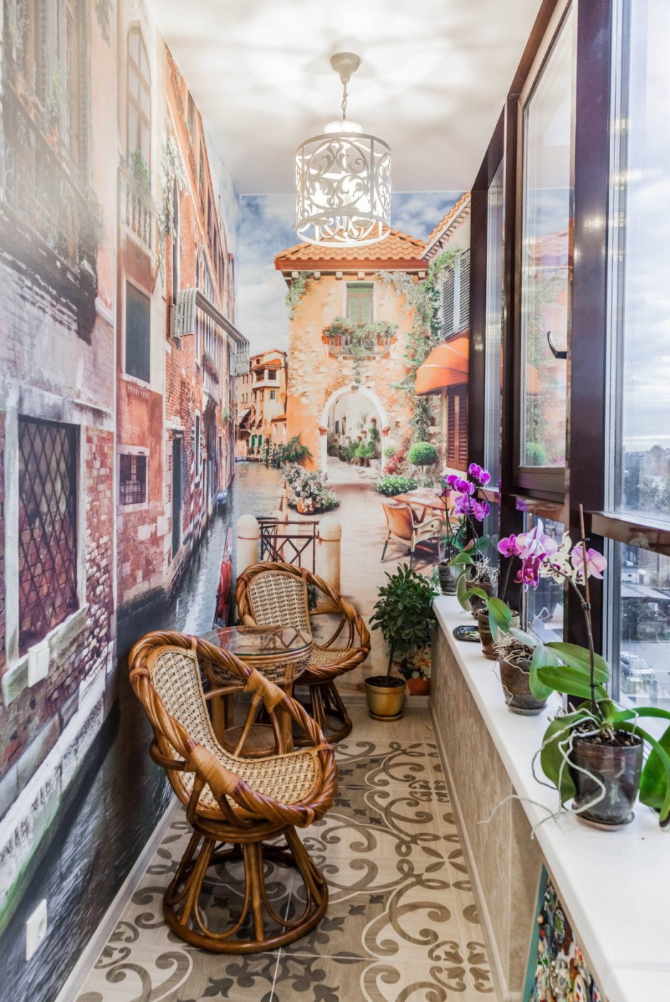 Балкон в винтажном стиле