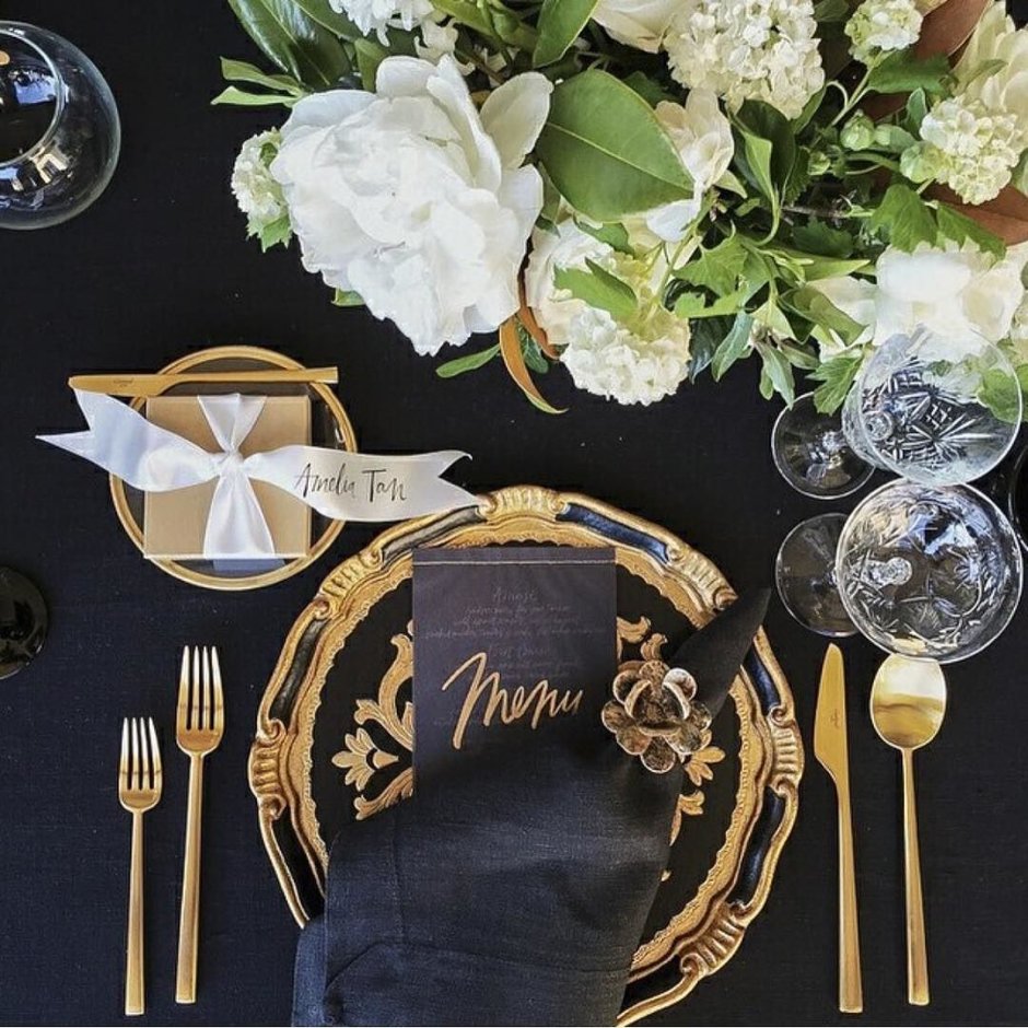 Стильная сервировка стола