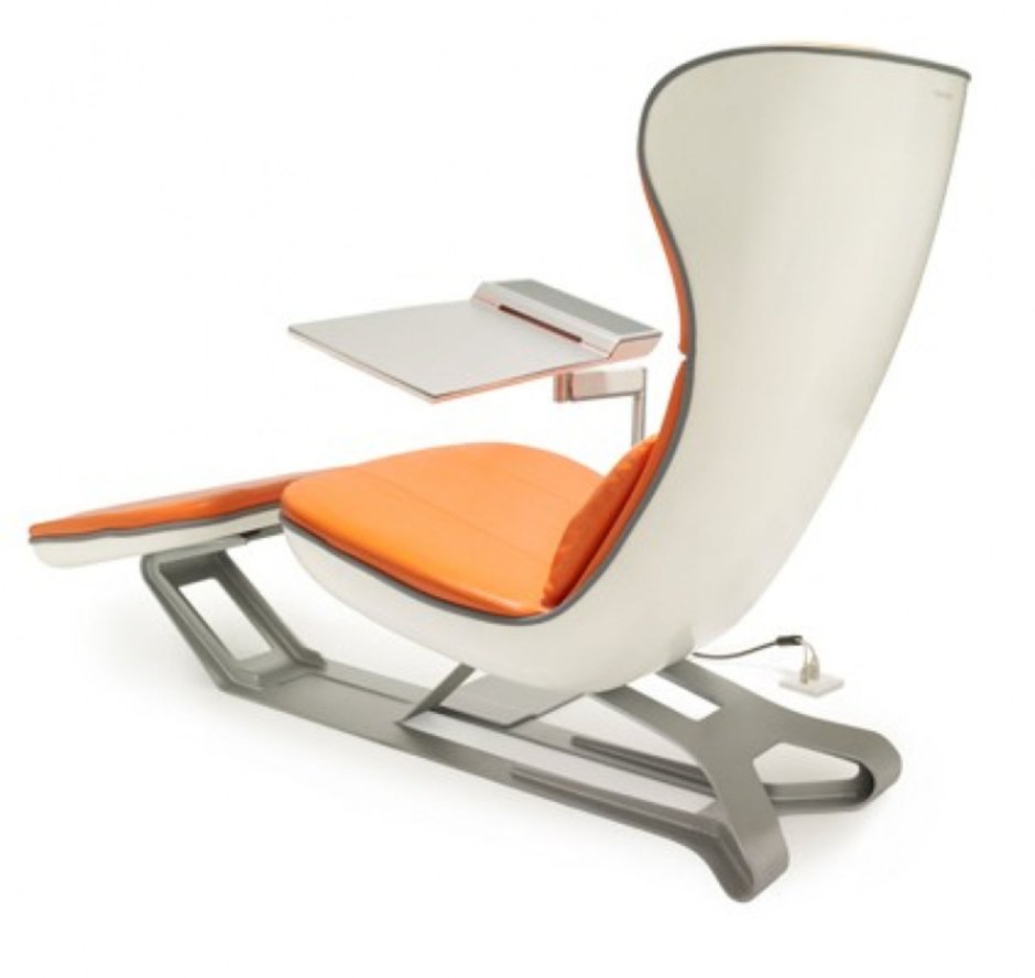 Кресло с подставкой для ноутбука