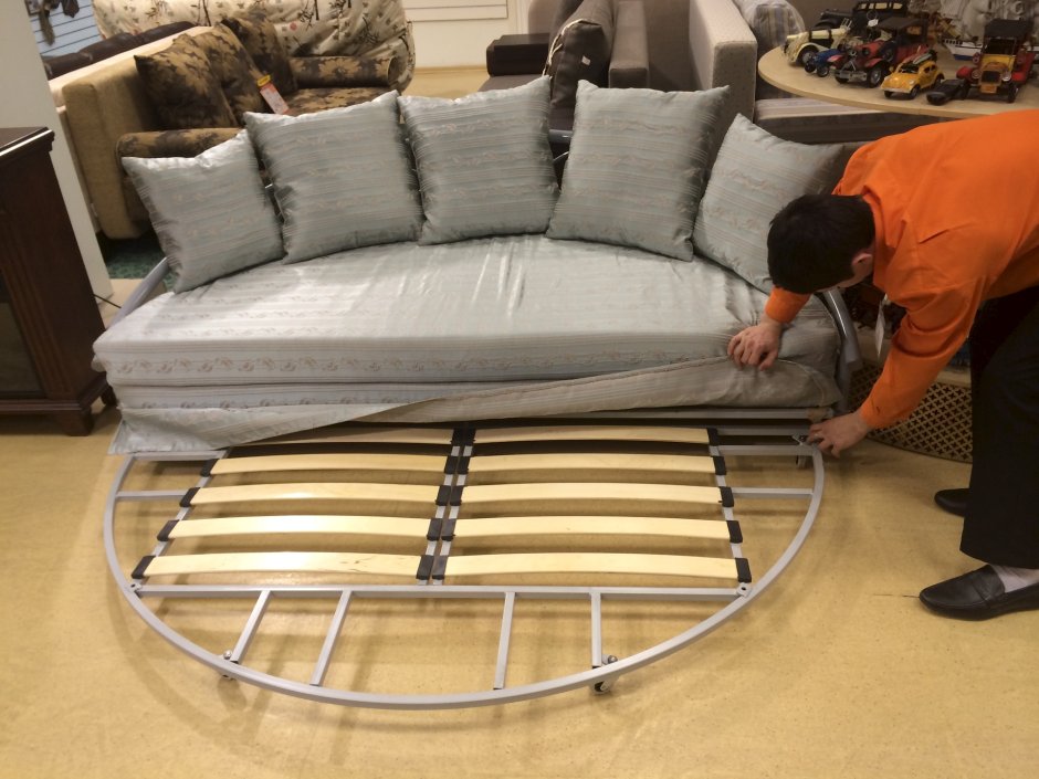 Откидная кровать Мерфи