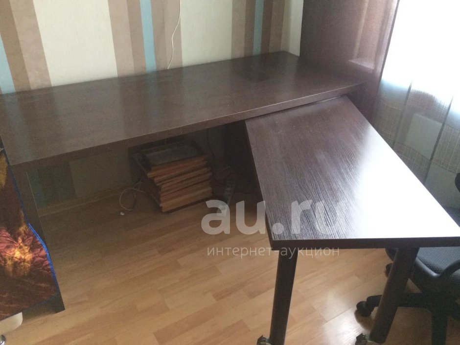 Письменный стол выдвижной для двоих