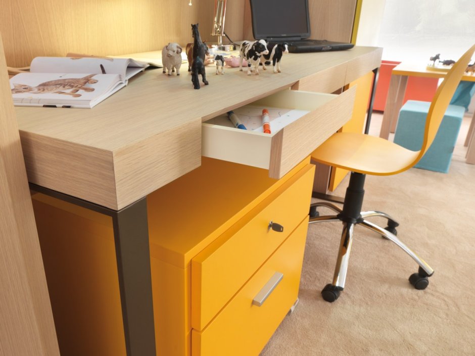 Письменный стол Timb 4017