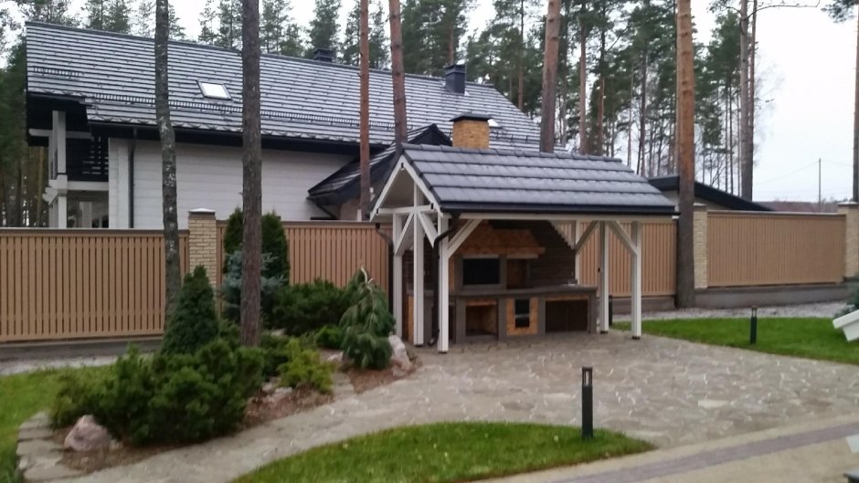 Современная зона барбекю