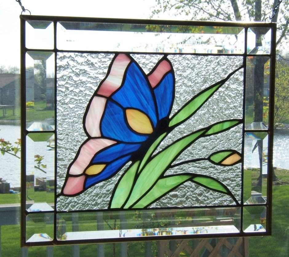 Витражные окна бабочки