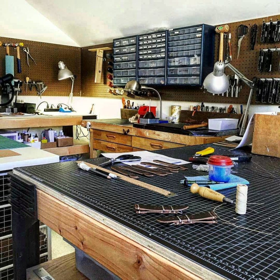 Обустройство мастерской в гараже