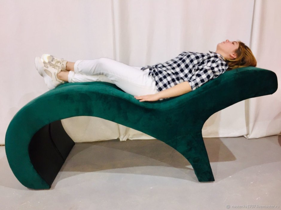 Анатомическая кушетка