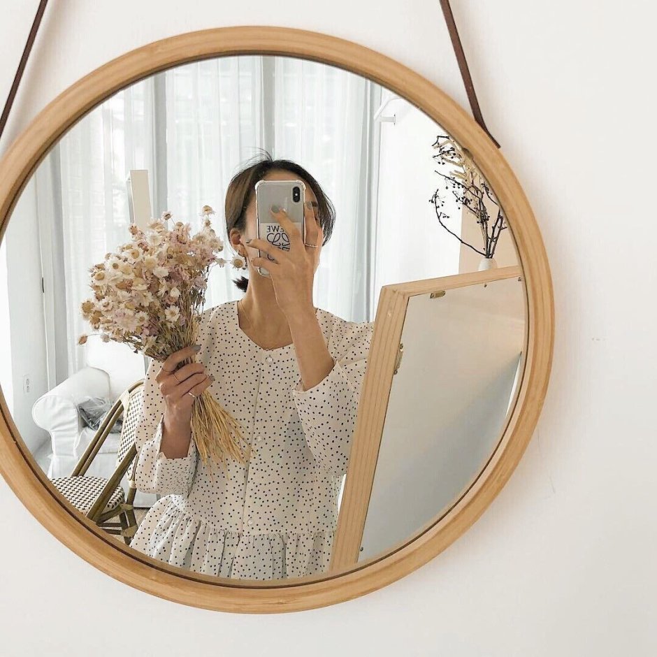 Как сделать в домашних условиях полку для макияжа легко