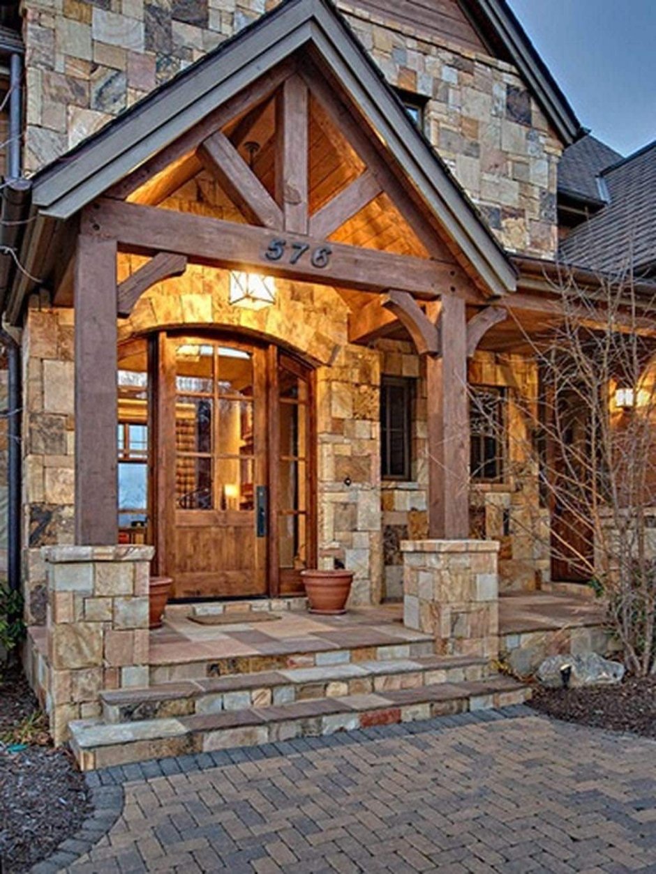 Крыльцо в стиле Шале