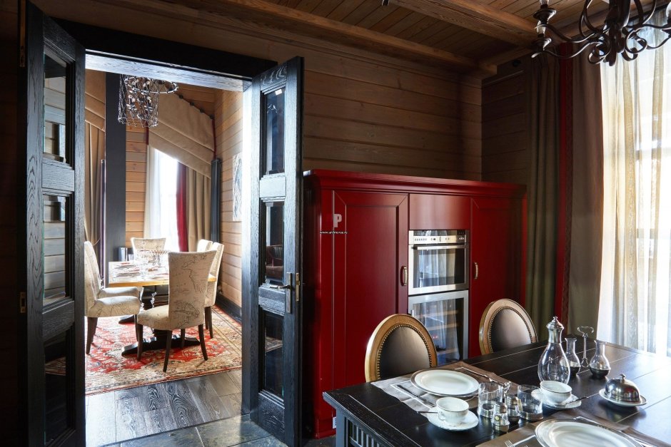 Двери в стиле фармхаус