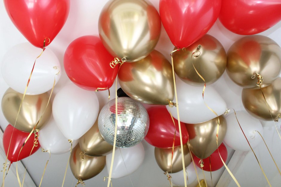 Шары под потолок