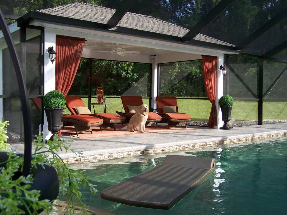 Беседка с бассейном