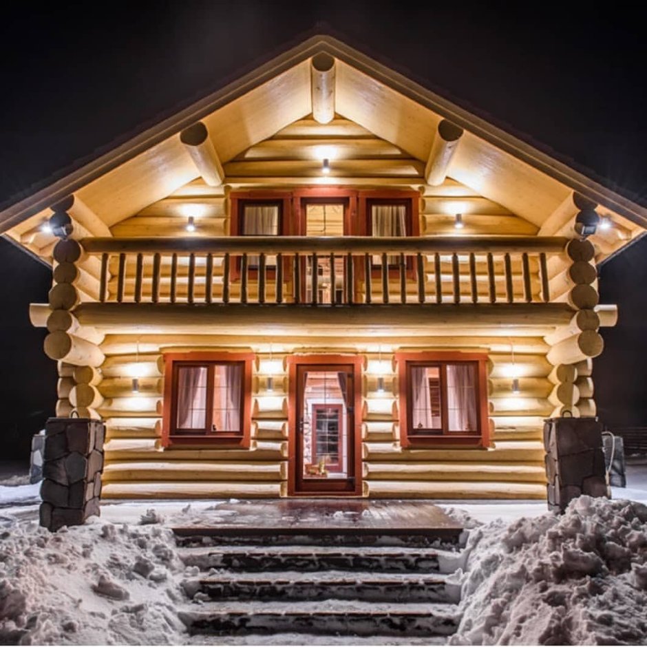 Подсветка дома из бревна