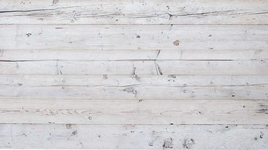 Имитация дерева на стене