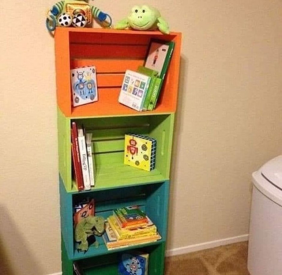 Стеллаж для игрушек деревянный