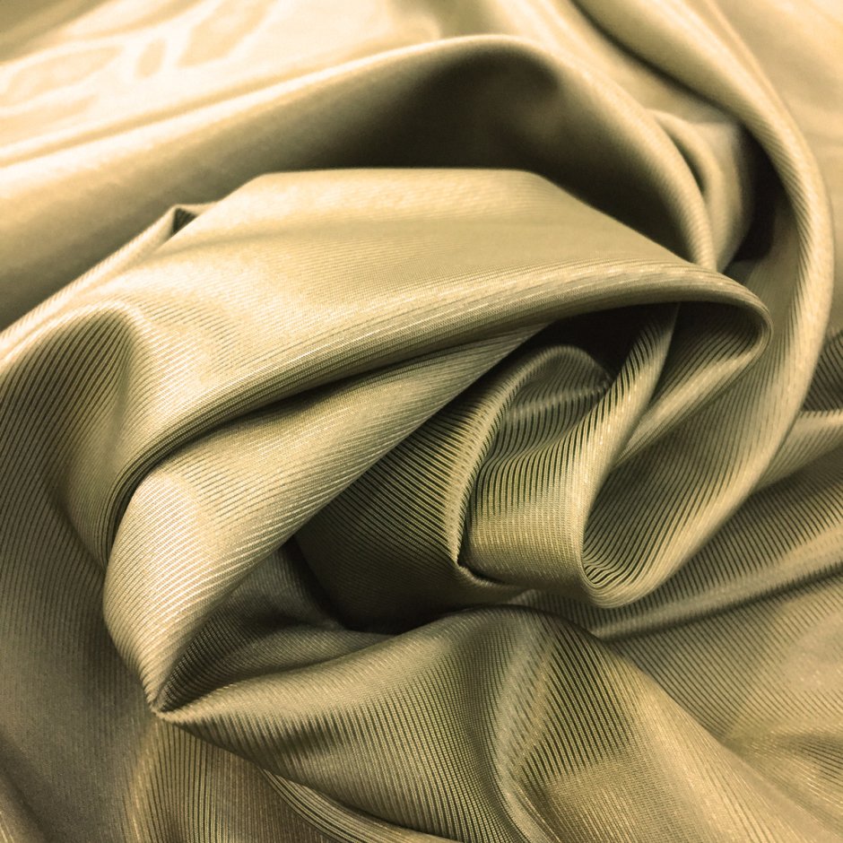 Оливковая ткань атласная