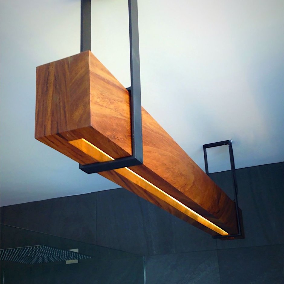 Светильник в стиле лофт из дерева