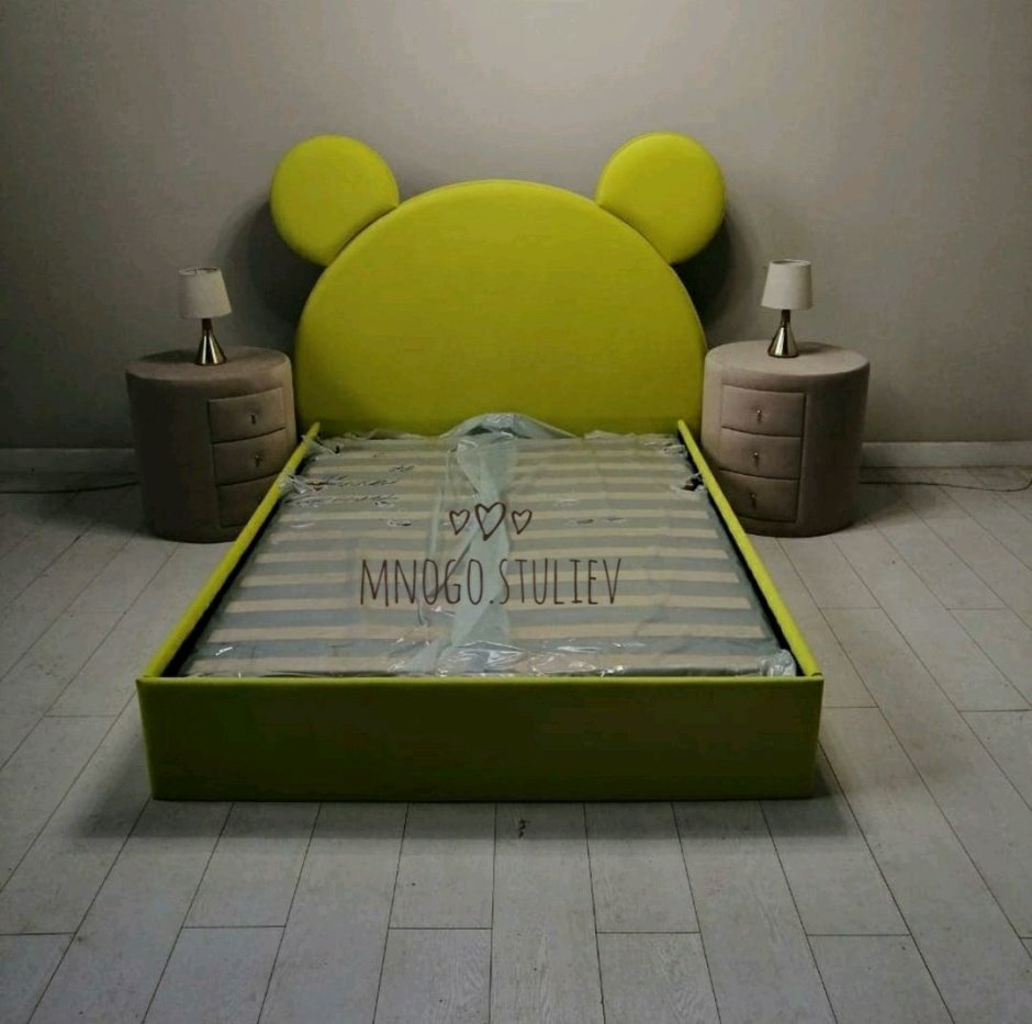 Кровать Микки Маус