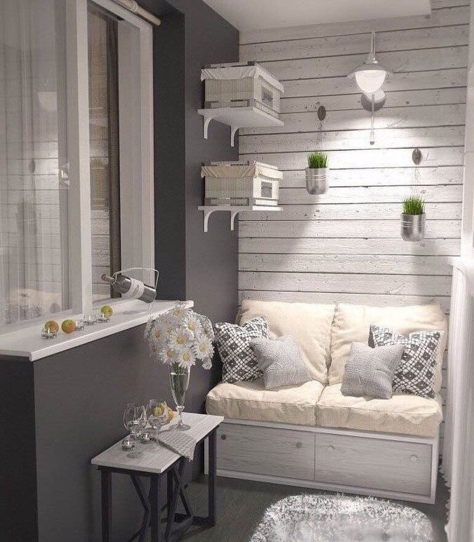 Балкон в серых тонах