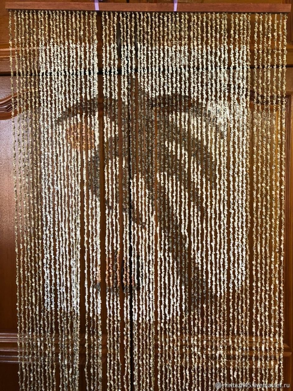 Нитяные шторы на дверной проем