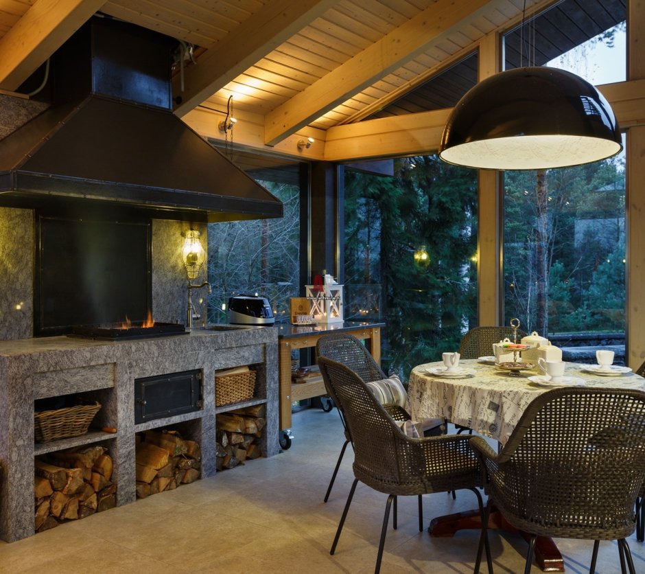 Внутренний интерьер беседки