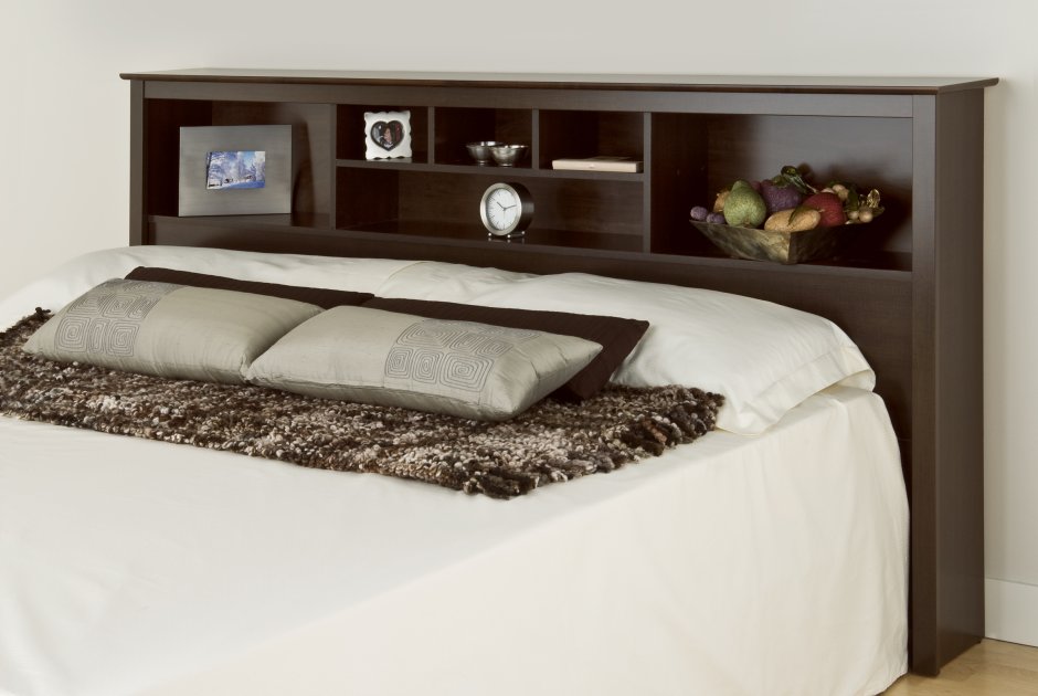 Изголовье с полками