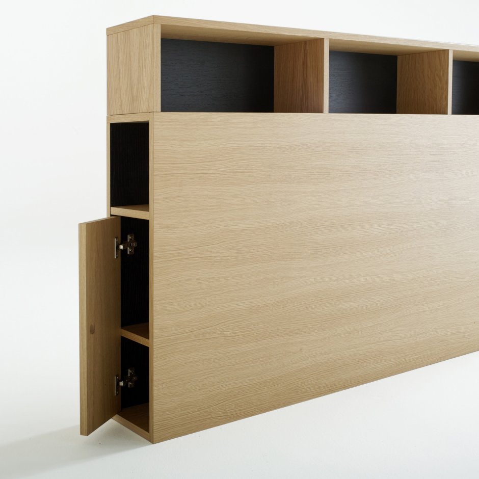 Изголовье с полками