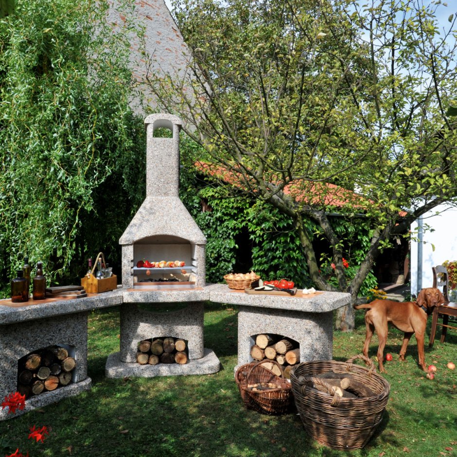 Озеленение зоны барбекю