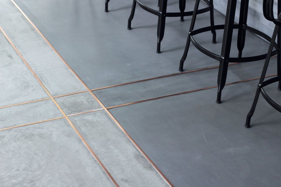 Металлическая напольная плитка