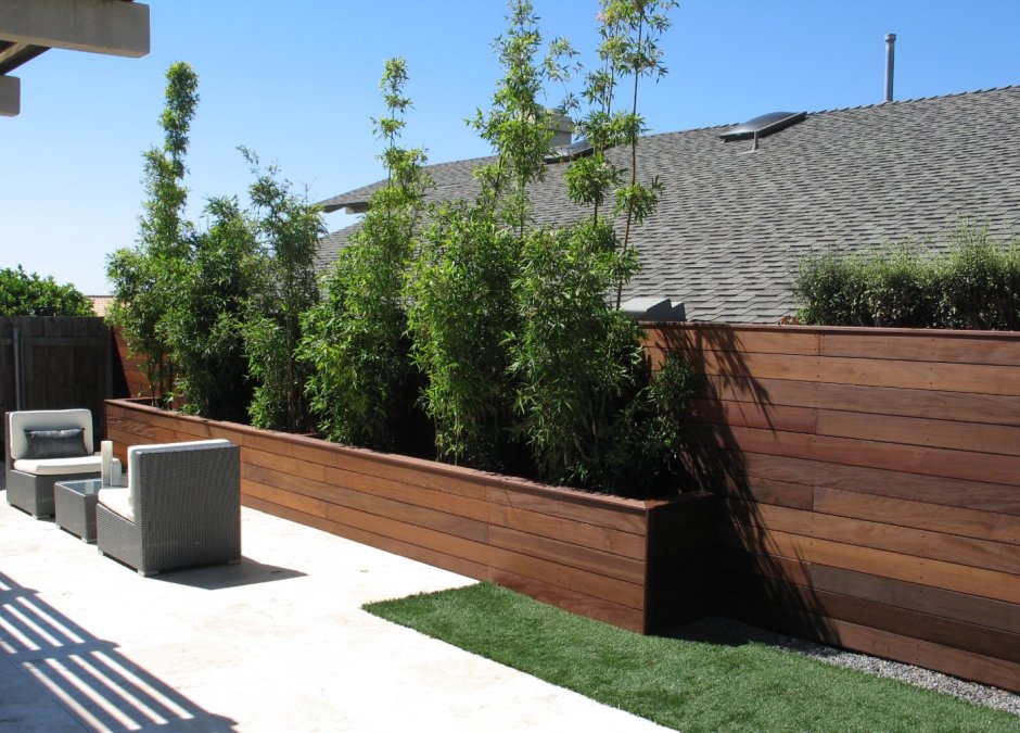 Рабатка с хвойниками