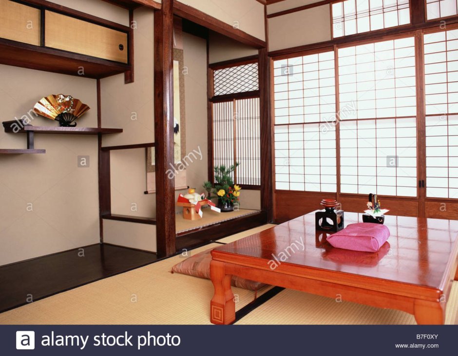 Японский шкаф традиционный