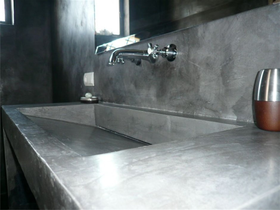 Раковина Ваби Саби микроцемент щелевой слив