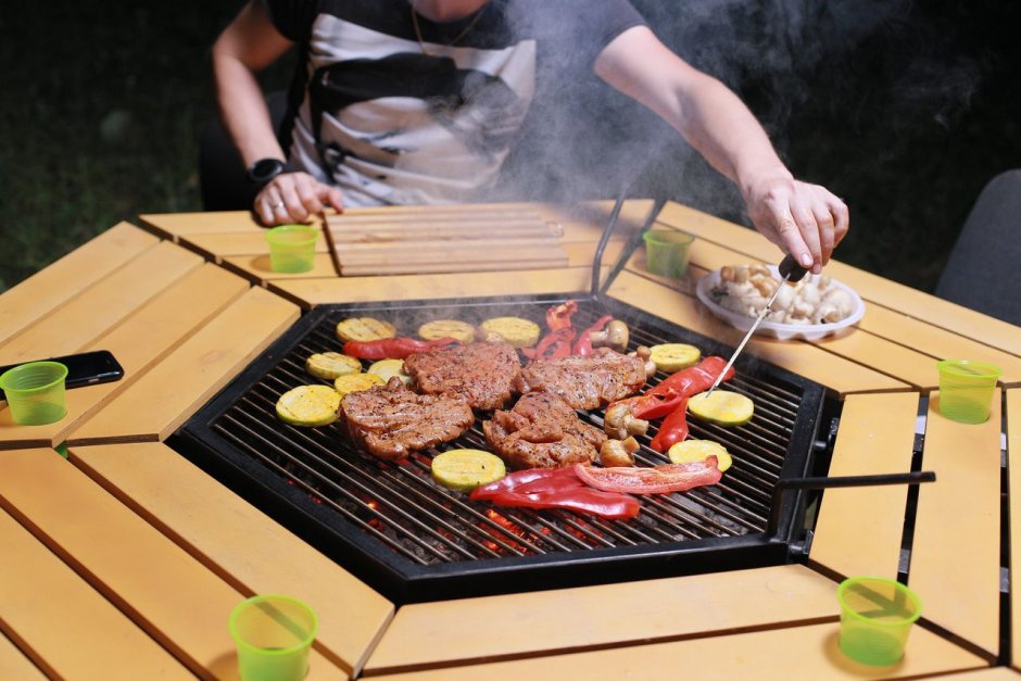 Стол-гриль jag Grill на восемь персон