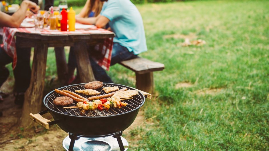 Столик на веранду