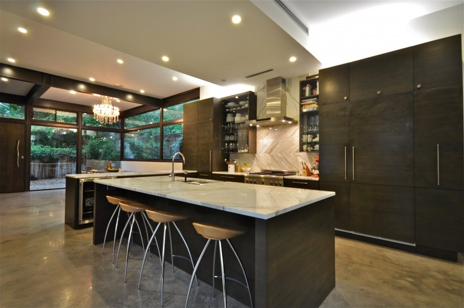 Барные стойки из мрамора