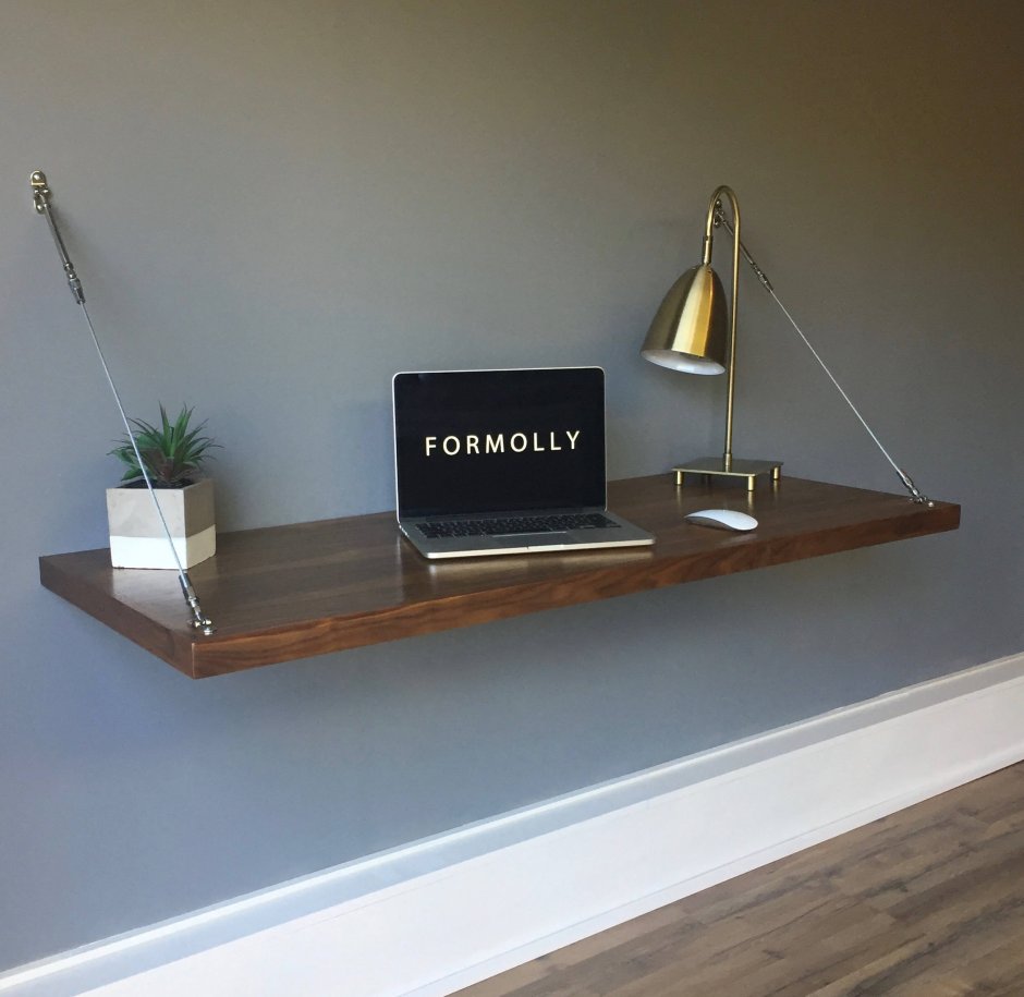 Стол без ножек с креплением к стене