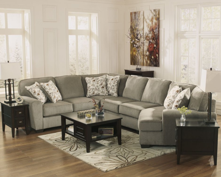 Американская Неоклассика в интерьере гостиной