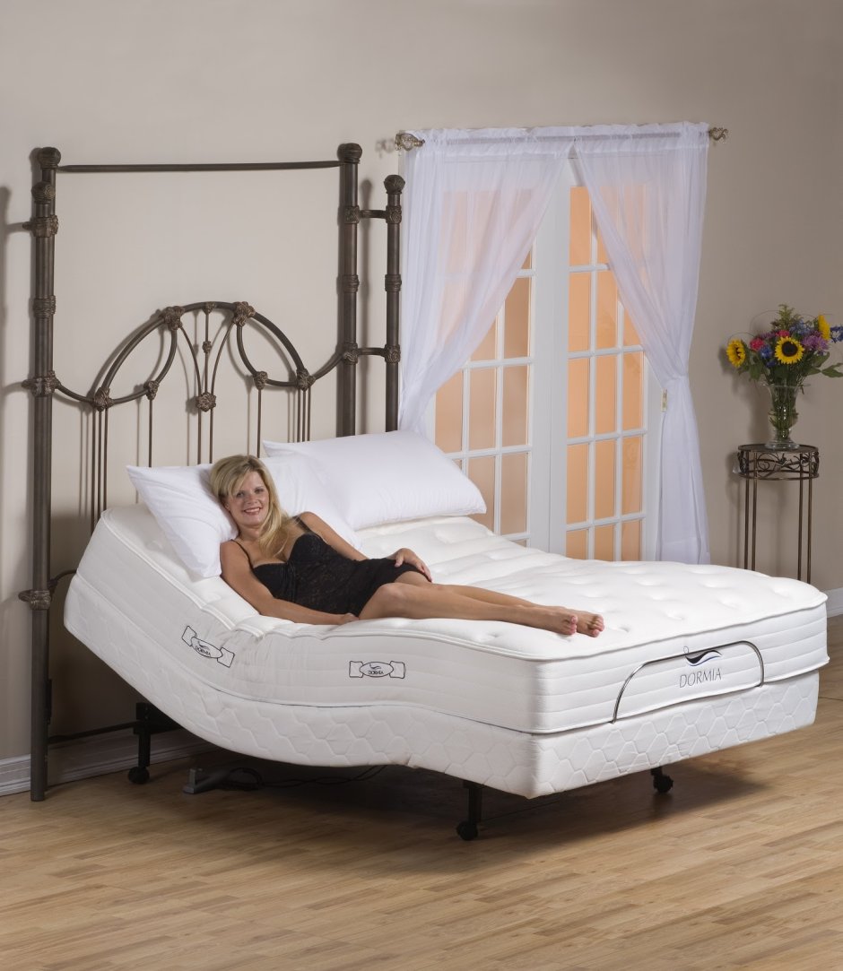 Навесная кровать на цепях