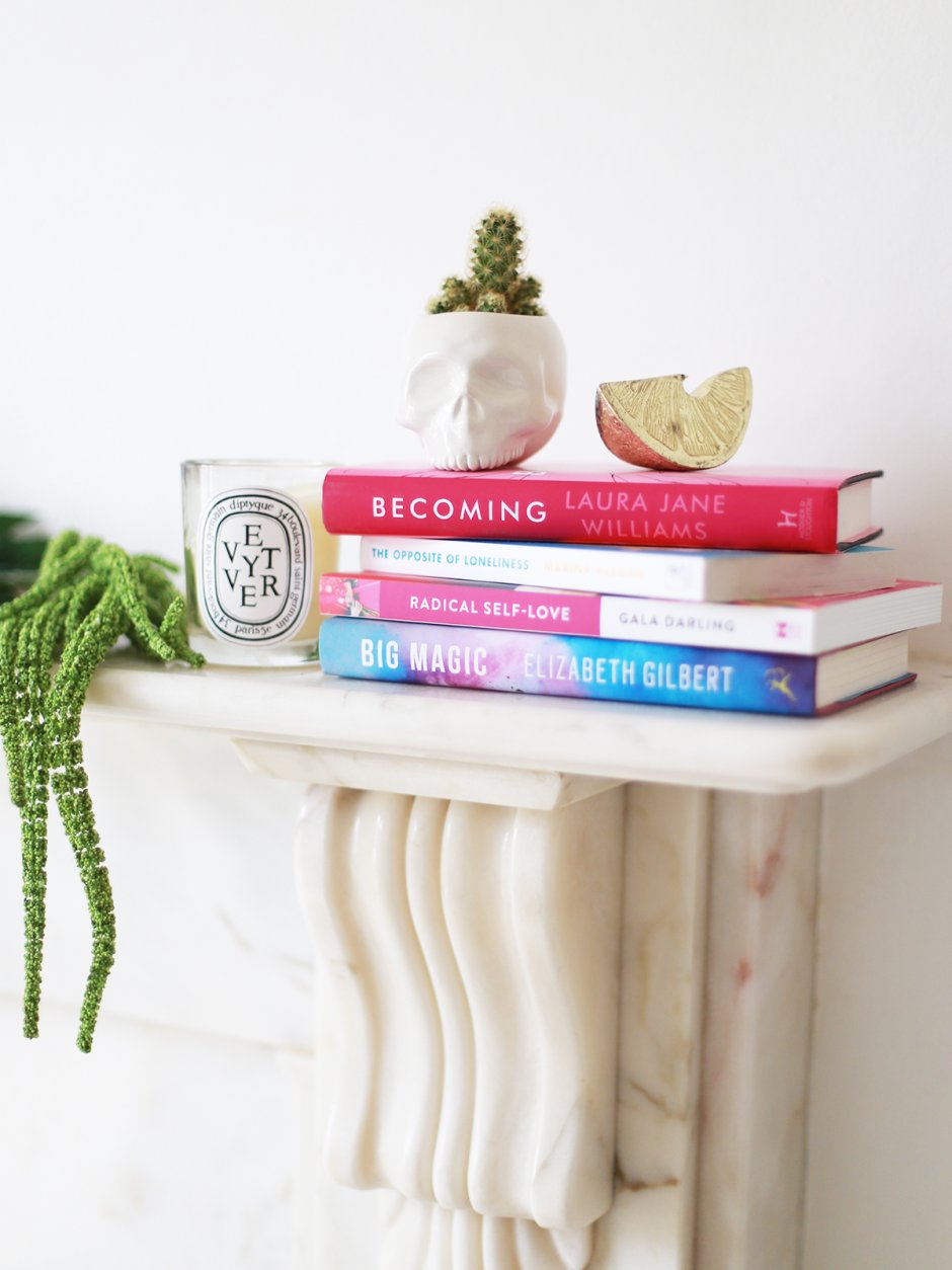 Необычные книжные стеллажи