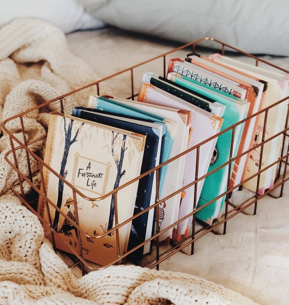 Полочка для журналов