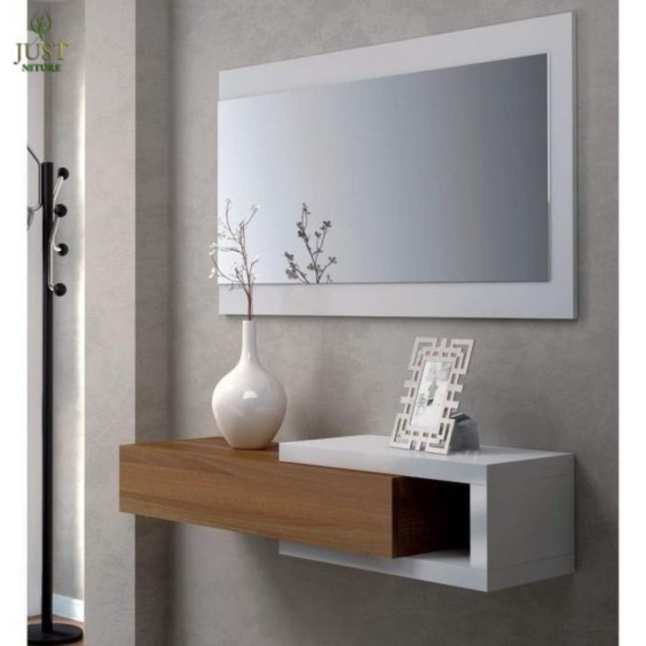 Подвесные консоли в прихожую