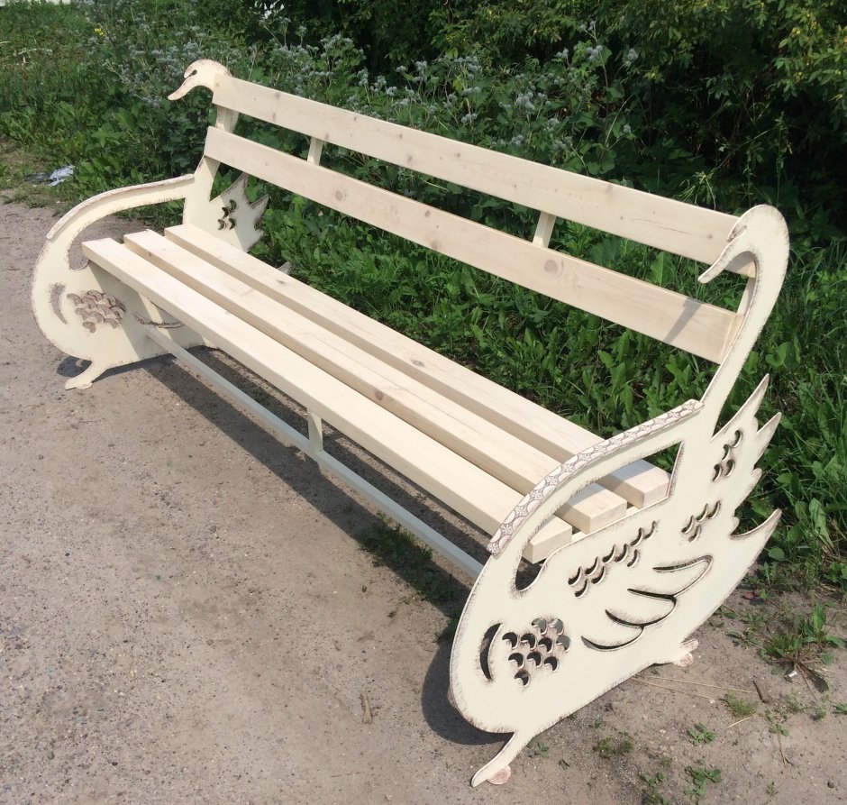 Резные лавочки