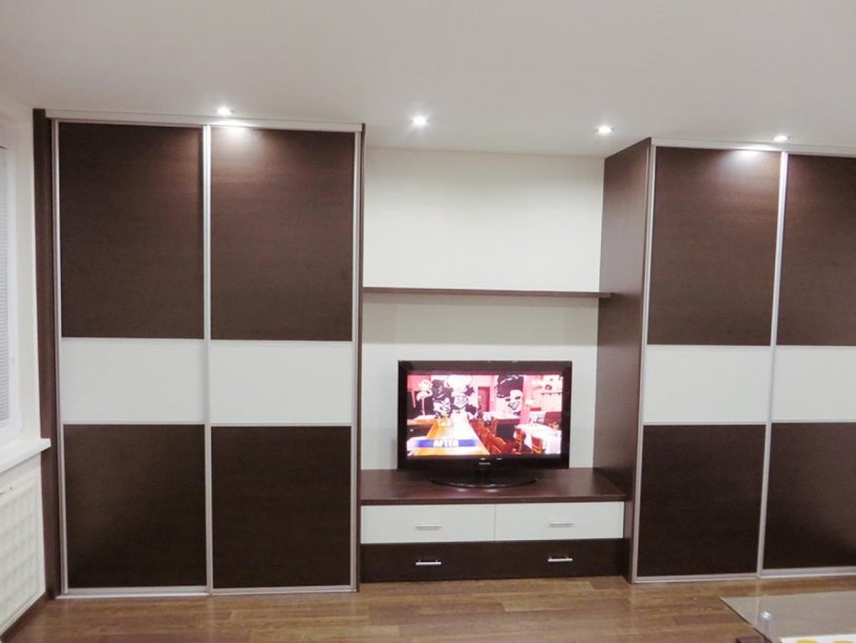 Стенка ТРИЯ Венера