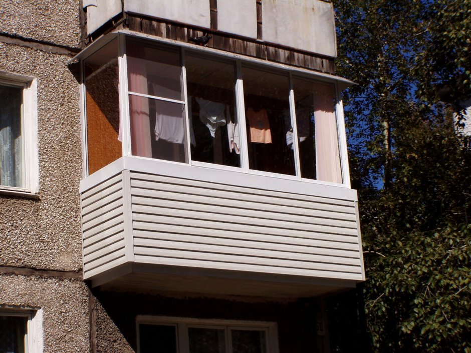 Российский балкон снаружи
