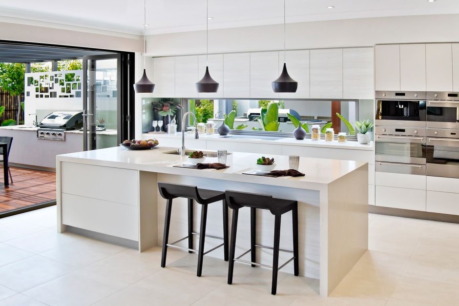 Кухонный остров белый