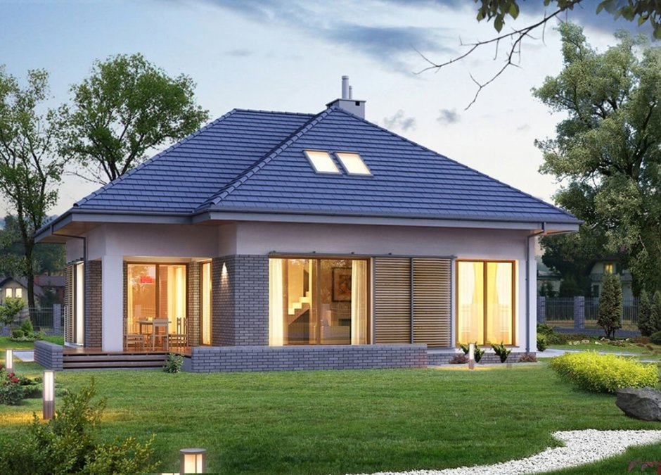 Одноэтажный квадратный дом с мансардой и террасой