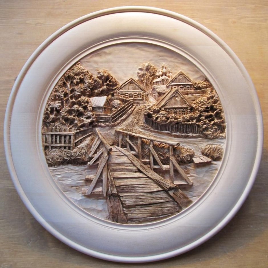 Декоративные тарелки из дерева