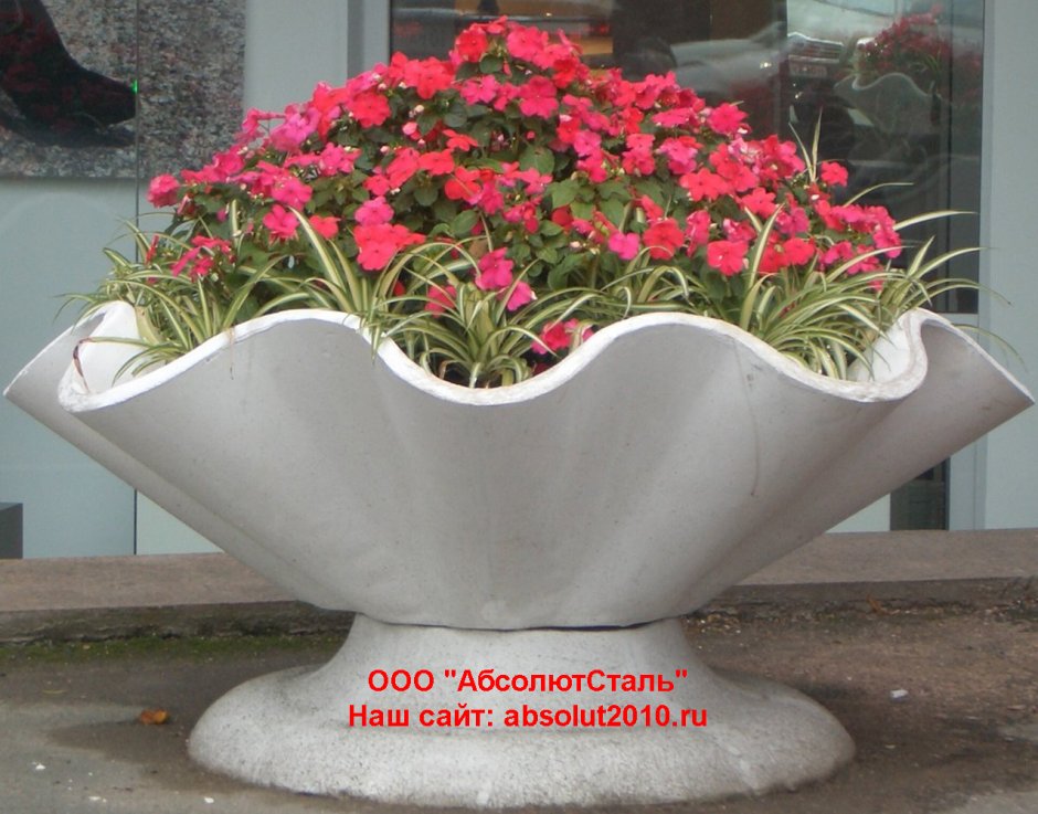 Современные подставки для цветов